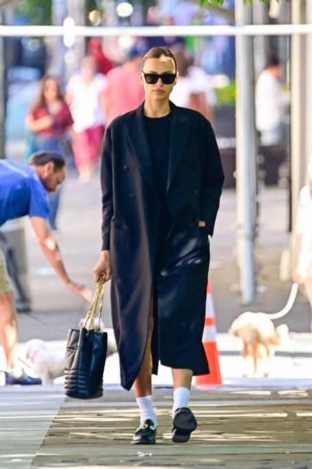 Irina Shayk – Stepping out in New York