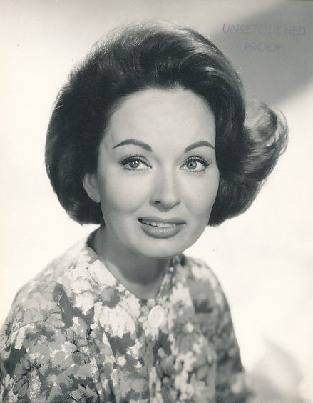 Ann Blyth | Ann Blyth Picture #15348203 - 439 x 564 - FanPix.Net