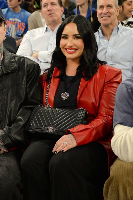 Demi Lovato – Seen at Madison Square Garden in New York