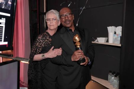 Jamie Lee Curtis and Eddie Murphy - The 80th Annual Golden Globe Awards (2023)