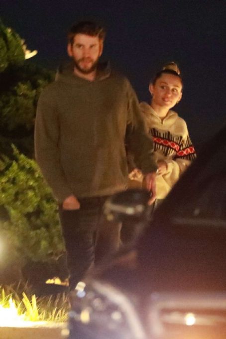 Miley Cyrus and Liam Hemsworth – Out for dinner at Nobu in Malibu