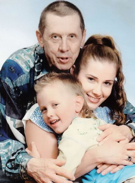 Who is Valeriy Zolotukhin dating? Valeriy Zolotukhin girlfriend, wife