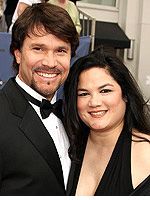Peter Reckell Amazed at Daughter's Sign Language