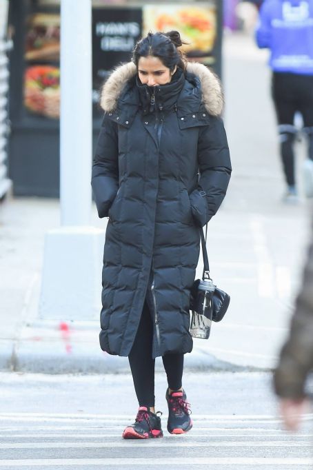 Padma Lakshmi – Wears puffer coat while out in New York