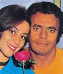 Edson França and Nívea Maria