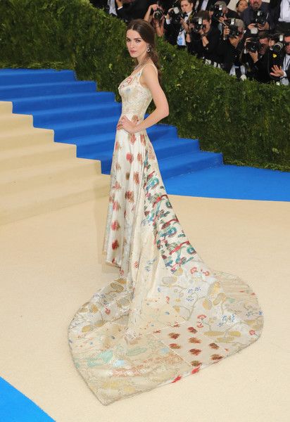 Bee Shaffer in Alexander McQueen Dress 2017 Met Gala FamousFix