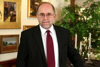 Ronald L. Schlicher