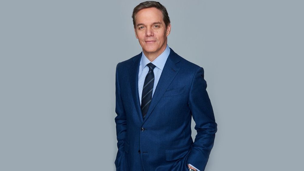 Who is Bill Hemmer dating Bill Hemmer girlfriend wife