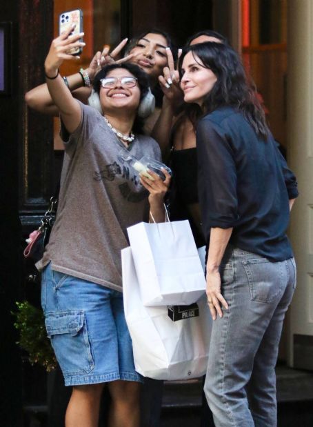 Courteney Cox – Spotted with fans in New York