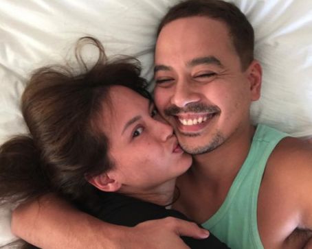 John Lloyd Cruz and Ellen Adarna - Hookup