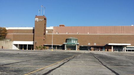 Metcalf South Shopping Center
