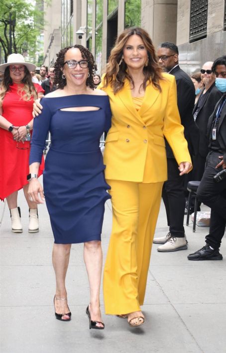 Mariska Hargitay – Seen at NBC Universal Upfronts at Radio City Music