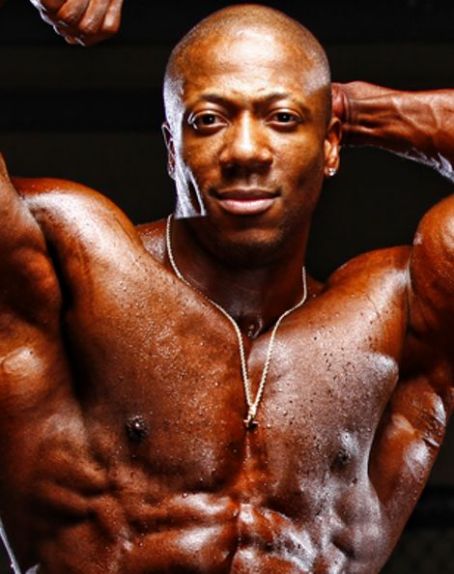 Who is Shawn Rhoden dating? Shawn Rhoden girlfriend, wife