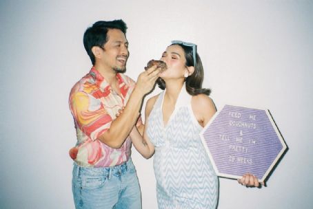 Dennis Trillo and Jennylyn Mercado
