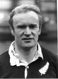 Mike Gibson (rugby player)