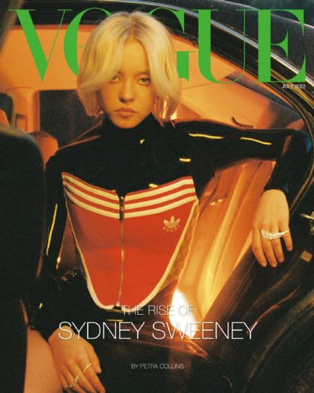 Vogue Magazine [Hong Kong] (July 2022) Magazine Cover Photos - List of