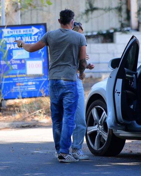 Brian Austin Green and model Tina Louise – Seen at her restaurant Sugar ...