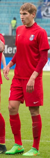 Ruslan Navlyotov