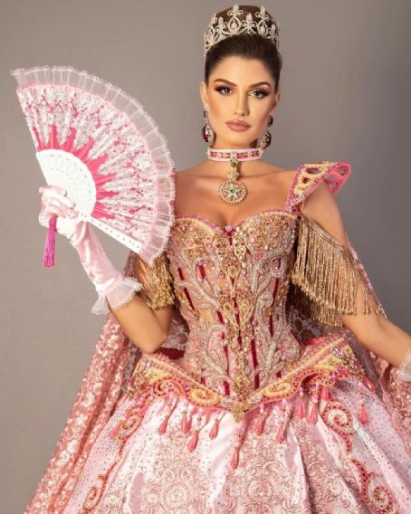 Isabella Menin- Miss Grand International 2022- National Costume