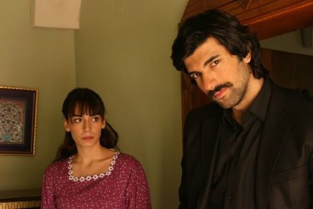 Engin Akyürek and Melisa Sözen - Dating, Gossip, News, Photos