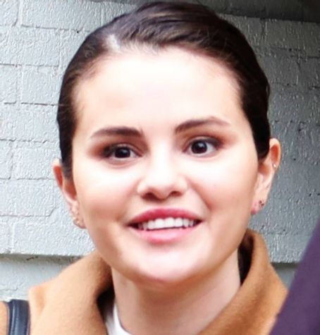 Selena Gomez – On film set of ‘Only Murders in the Building’ in New York