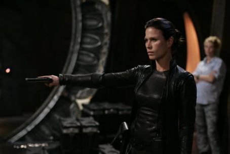 Rhona Mitra as Commander Kiva In Stargate Universe Picture - Photo of ...