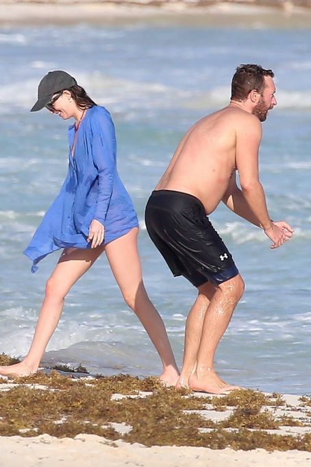 Dakota Johnson – Spotted at the beach with Chris Martin in Tulum – Mexico