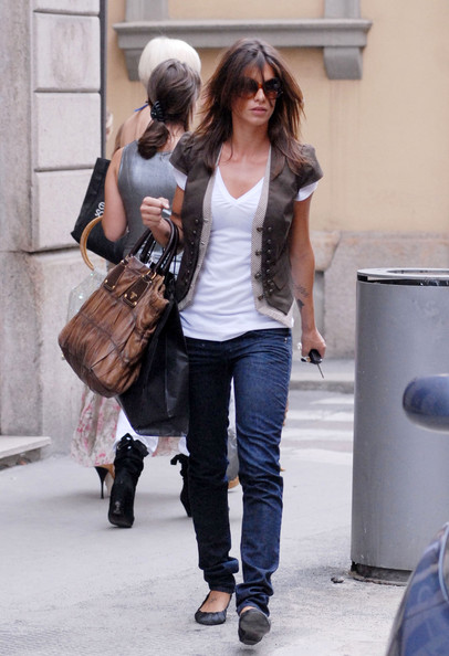 Elisabetta Canalis Shops in Milan | Elisabetta Canalis Picture ...