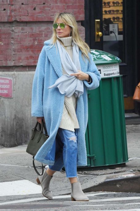 Heidi Klum in Light Blue Coat – Out in SoHo | Heidi Klum Picture ...