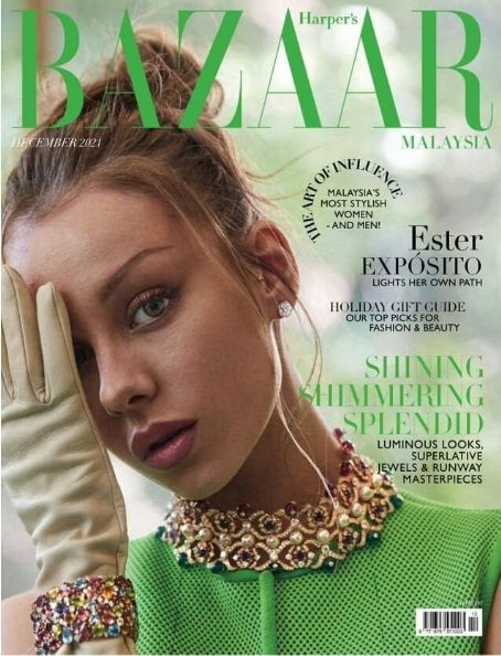 Ester Expósito Harpers Bazaar Magazine December 2021 Cover Photo Malaysia 3774
