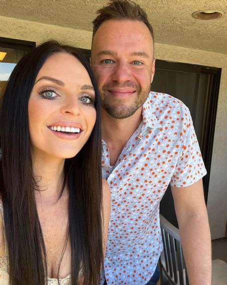 Danielle Ruhl and Nick Thompson (Reality Star) Photos, News and Videos ...