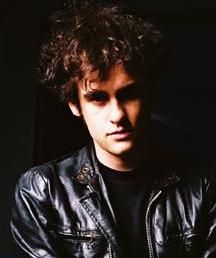 Robert Levon Been