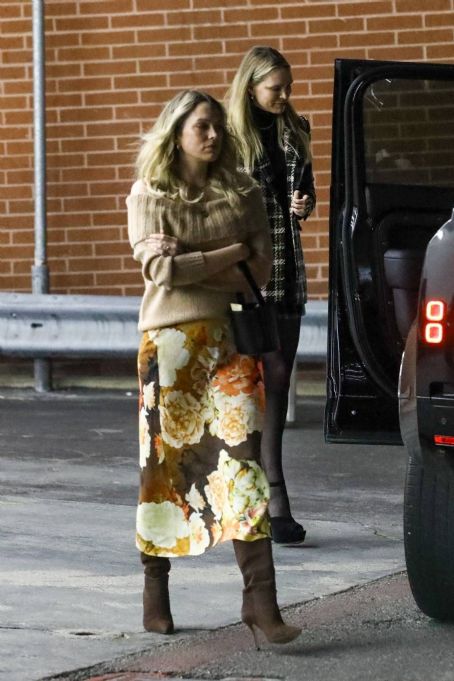 Sara Foster With her sister Erin Foster on a night out at Funke