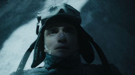 Mickey 17 - Robert Pattinson