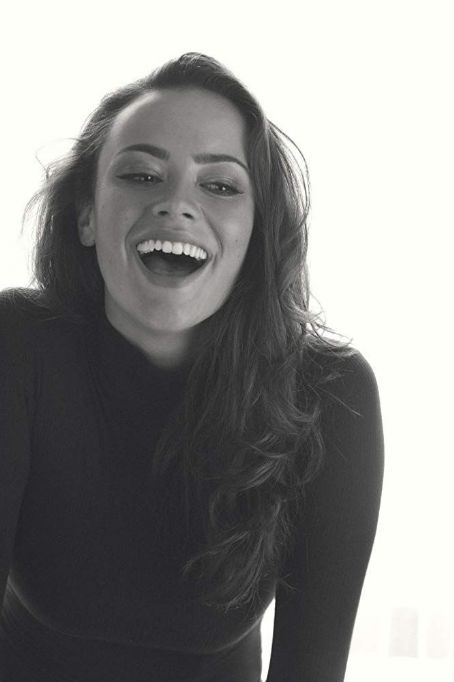Who is Sophie Robertson dating? Sophie Robertson boyfriend, husband