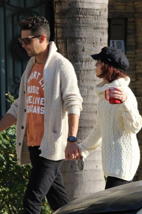 Sarah Hyland – With Wells Adams seen on a stroll in Los Angeles