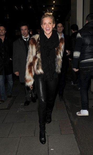 Ashley Roberts: arrives at Nobu restaurant in London