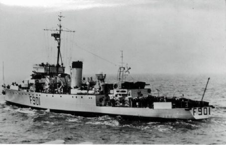 HMCS Wallaceburg (J336)