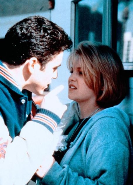 Fred Savage and Candace Cameron