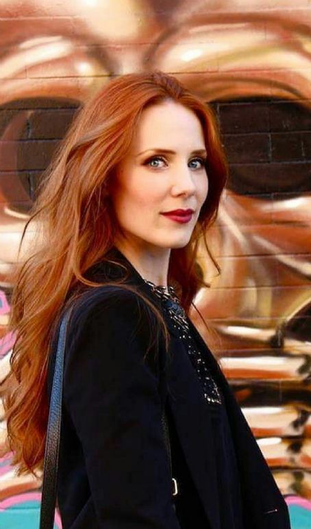 Simone Simons