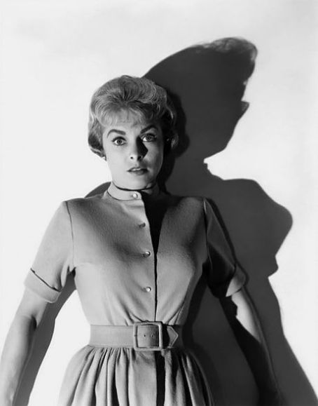 Psycho - Janet Leigh - FamousFix