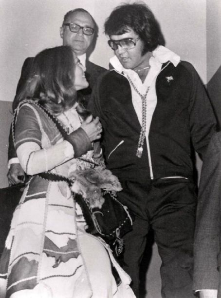 Elvis and Priscilla leave the courthouse in Santa Monica, CA after divorce proceedings ending their six year marriage on October 9, 1973