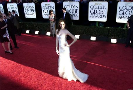 Emmy Rossum At The 62nd Annual Golden Globe Awards (2005) | Emmy Rossum ...