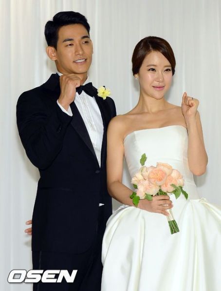 Jung Suk-won and Ji-Young Baek - Dating, Gossip, News, Photos