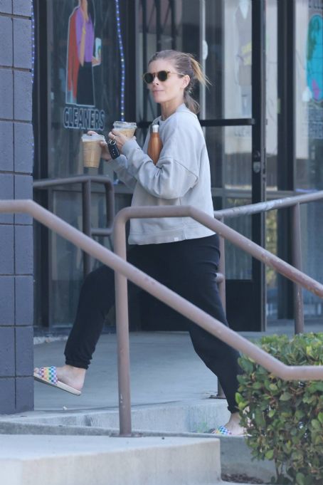 Kate Mara – Seen after pilates workout in Silver Lake