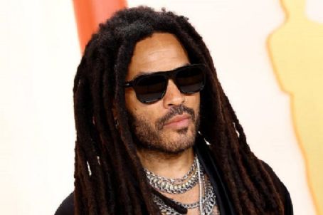 Who is Lenny Kravitz dating? Lenny Kravitz girlfriend, wife