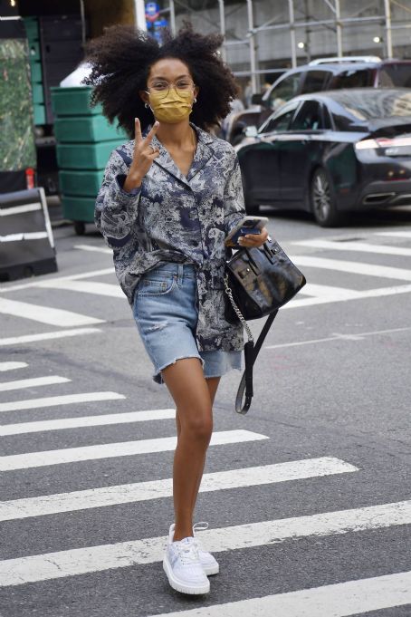 Yara Shahidi – Wears A Denim Shorts On Madison Avenue In New York ...