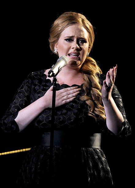Adele - 2011 MTV Video Music Awards - Show