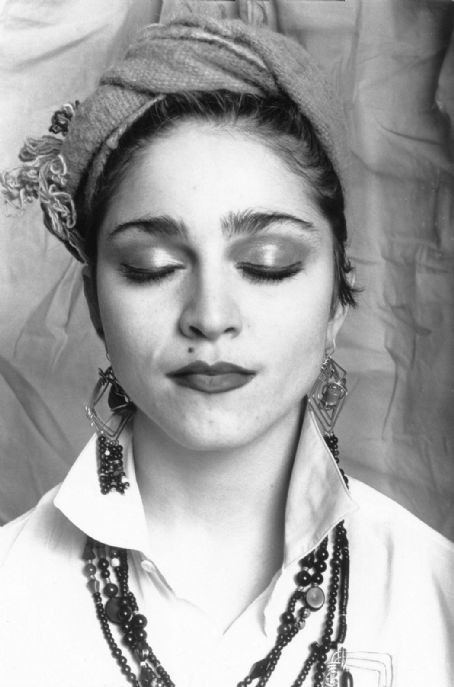 Madonna Photos - Madonna Picture Gallery - FamousFix