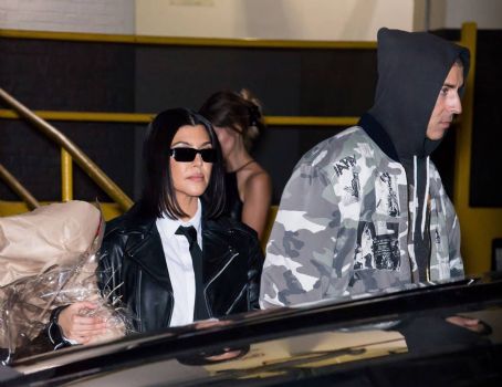 Kourtney Kardashian – With Travis Barker return to their hotel after in NYC